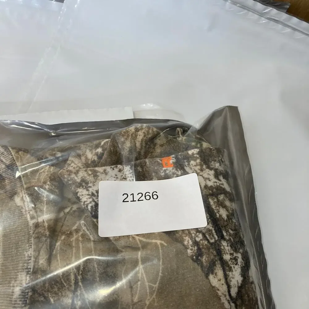 Realtree T-Shirt Mens XL Camo Short Sleeve Hunting Scent‎ Factor Logo